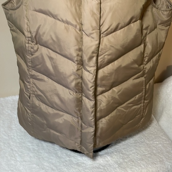 EDDIE Bauer Goosedown Nylon Vest Size Medium - Picture 3 of 9